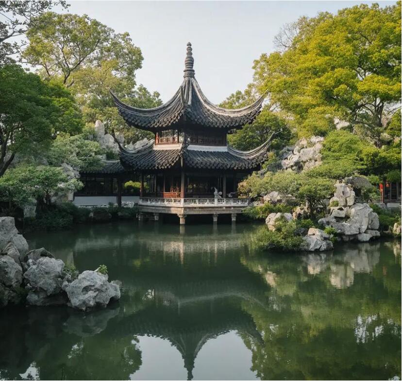 聊城雪青餐饮有限公司